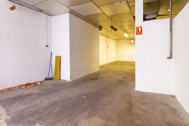 Local comercial en zona céntrica (opción convertir en vivien - foto 3