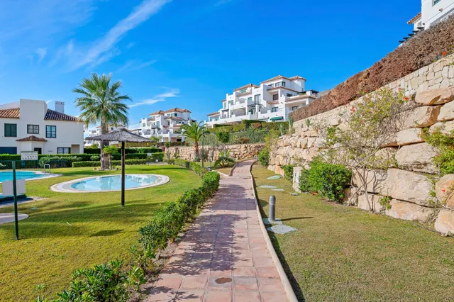 Apartamento 1 habitación 87m² en venta - Sierra cortina — 36