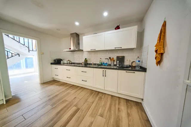 GRAN CASA REFORMADA EN ALHENDÍN CON 2.500 M2 DE PARCELA - foto 3