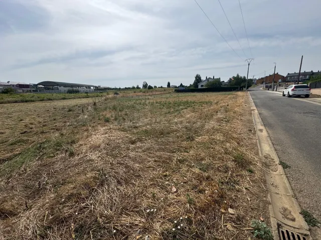 SE VENDE SOLAR EN CABAÑAS RARAS DE 2400M2