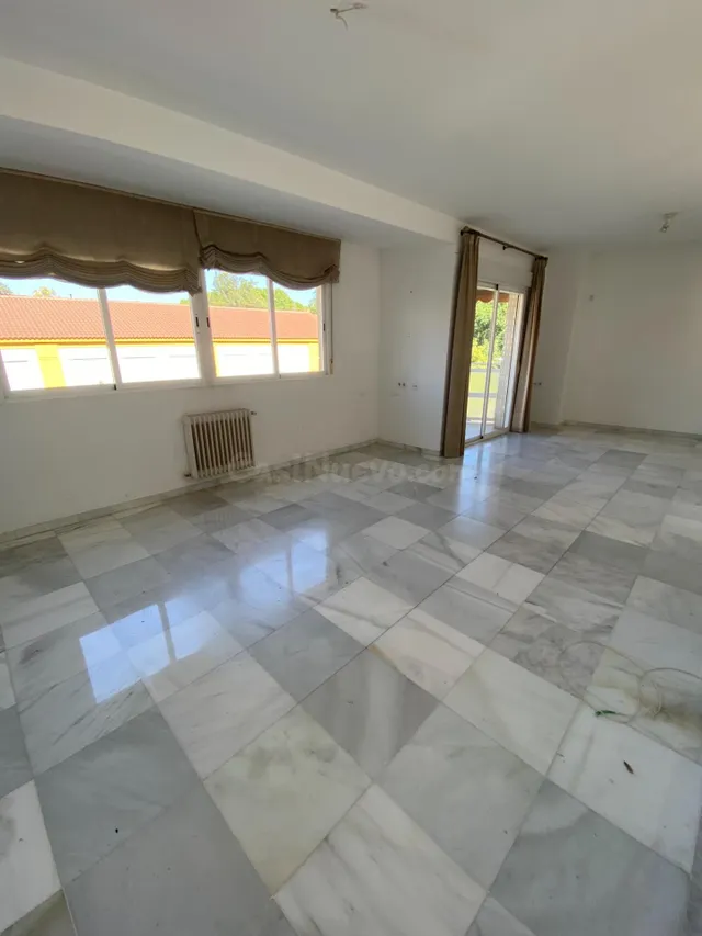 Alquiler de Piso con plaza de garaje y trastero, en Plaza Colón — 3