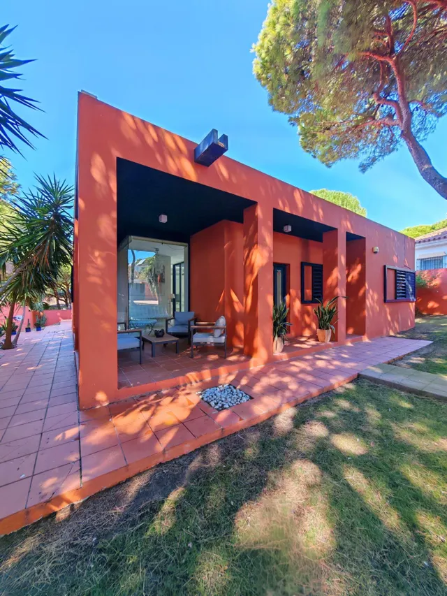 Chalet independiente reformado en pinar de los franceses | 3 dormitorios, 2 baños y piscina privada — 15