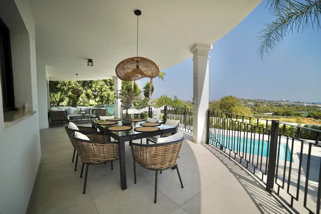 Chalet 5 habitaciones 386m² en venta - Costa del Sol - foto 3