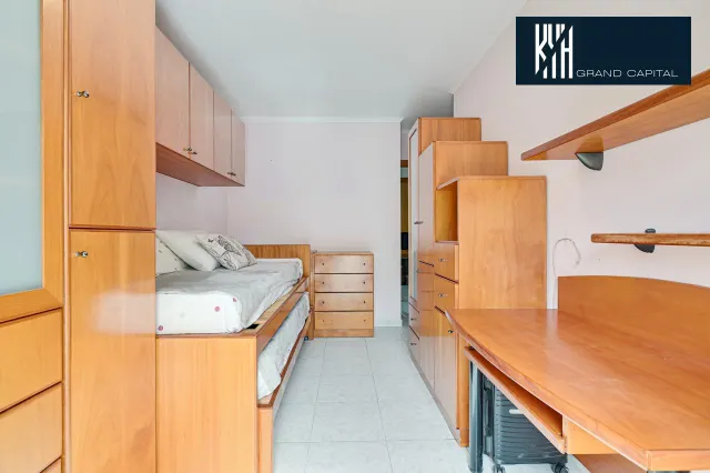 PISO GIRONA — 40