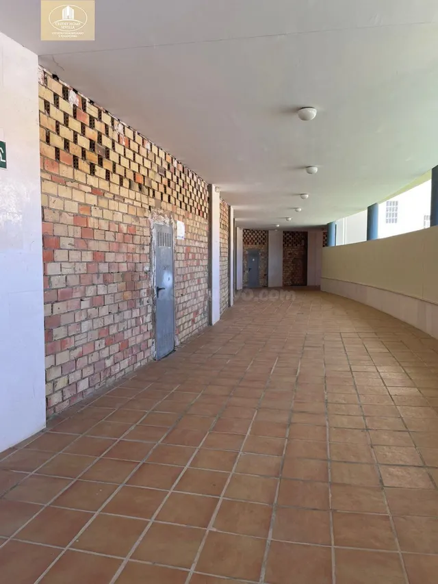 Local comercial 81m² en venta - Centro - foto 2