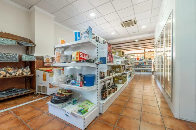 Venta del HOTEL-RESTAURANTE CERRILLO DE SAN MARCOS - Complejo hostelero en pleno funcionamiento (DIEZMA - GRANADA) — 11