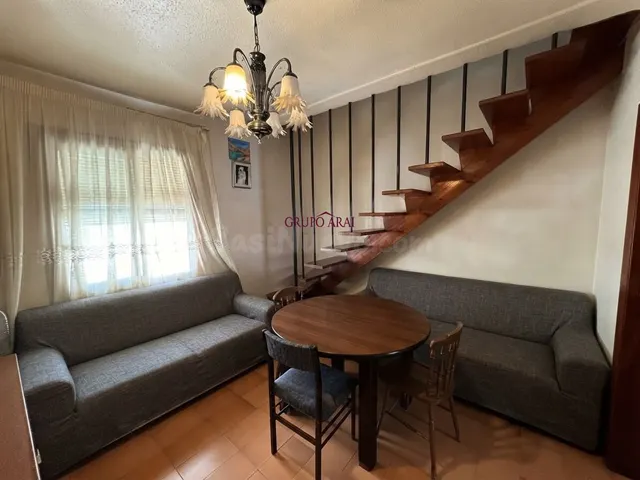 Dúplex de 3 dormitorios con terraza en Virgen del Remedio - foto 4