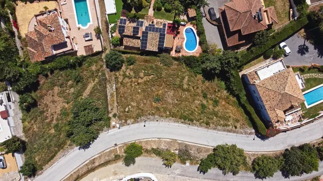Terreno en Mijas con vistas al mar y construcción exclusiva — 6