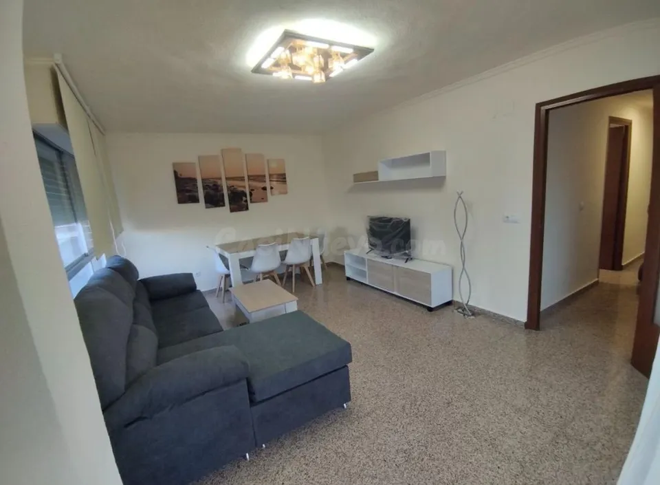 Amplio y Moderno Piso en el Corazón de Almoradí por €750