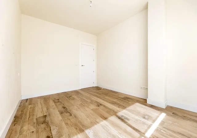 SALE A LA VENTA EXTRAORDINARIO ATICO "REFORMADO" EN GRANADA — 16