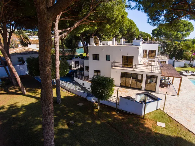 Chalet 8 habitaciones 815m² en venta - Marbella — 47