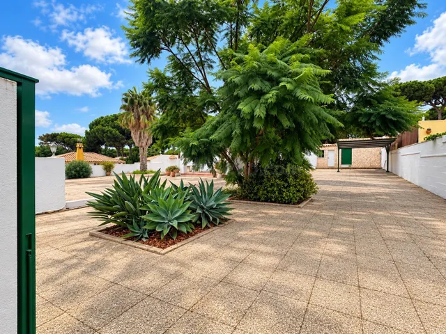 Venta de chalet en las mogarizas con 1125 metros de parcela urbano — 2