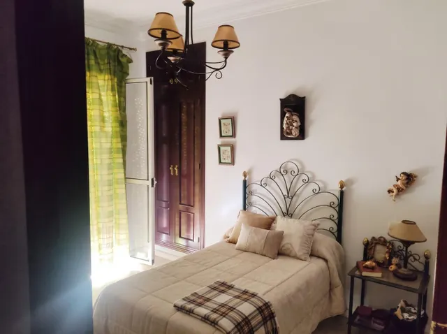 Espectacular vivienda reformada en Lepe – amplitud, elegancia y encanto andaluz — 11