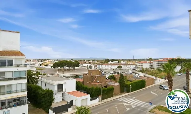 Ático de 61 m2, con 60 m2 de terraza-solarium, LICENCIA TURISTI. — 15