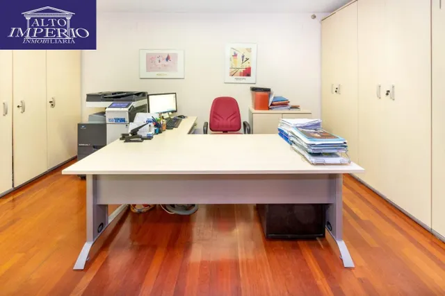 Magnífica oficina en venta — 21
