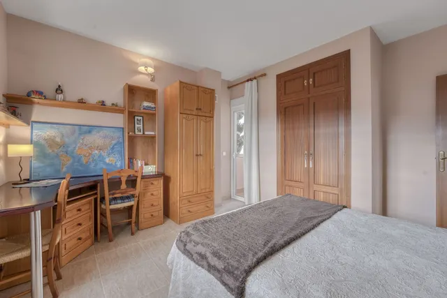 Chalet 5 habitaciones 205m² en venta - Churriana-El Pizarrillo-La Noria-Guadalsol — 41