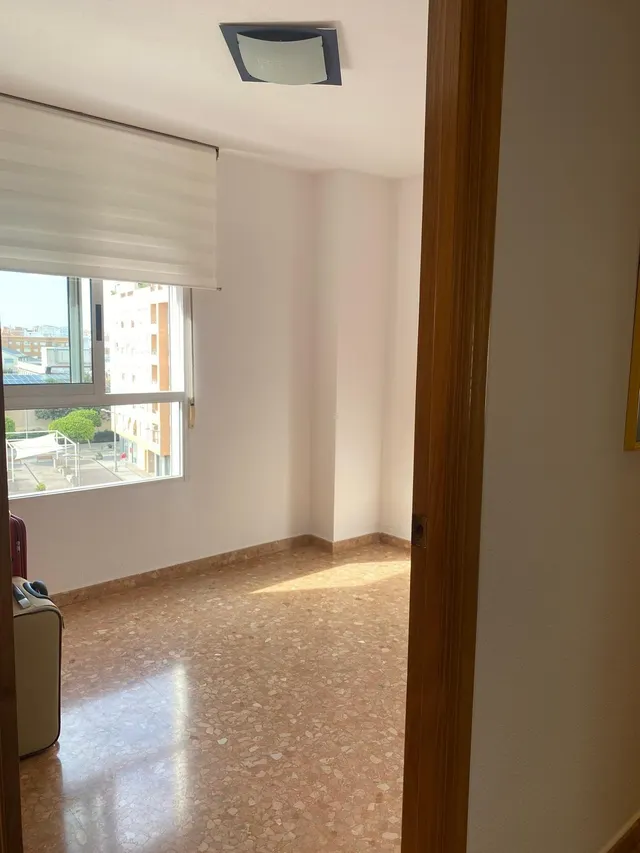 Espectacular piso exterior y luminoso junto al parque de cabecera y plaza de aparcamiento — 20