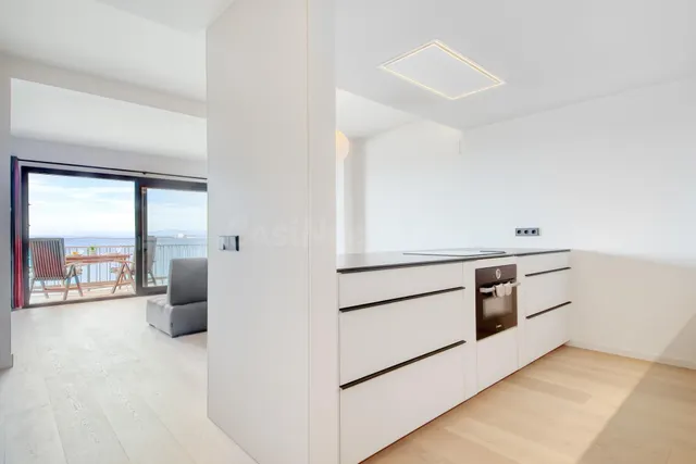 Exclusivo apartamento con vistas a la bahía de Roses. - foto 2