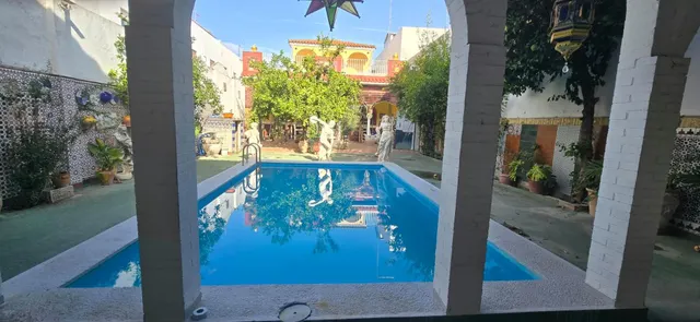 Chalet 7 habitaciones 274m² en venta - Lepanto — 7