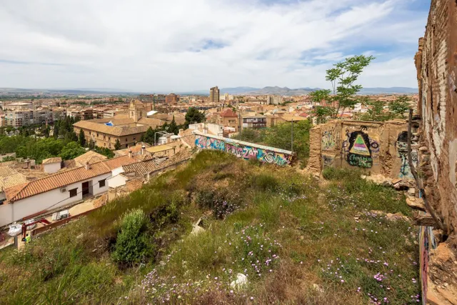 Parcela en Granada Centro — 6