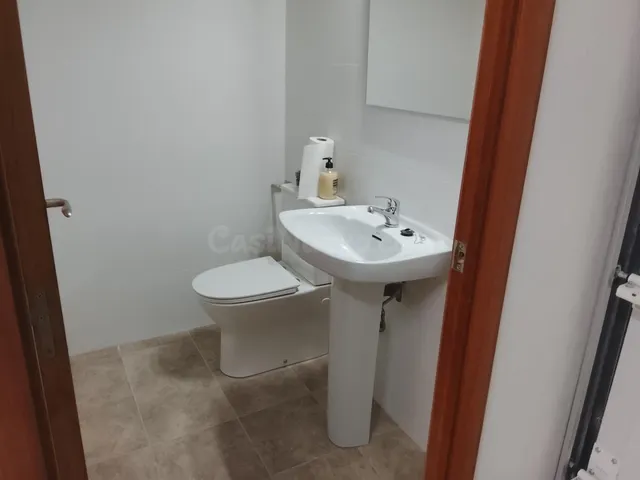 Oportunidad única: nave reformada en alquiler por 1.200 €/me - foto 5