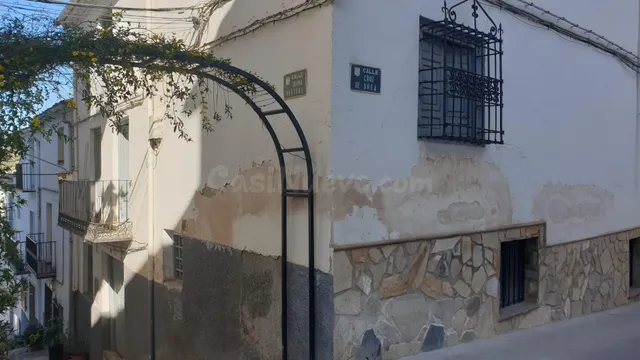 Casa para reformar en Cazorla - foto 4