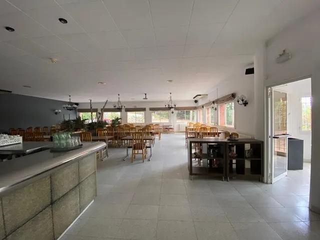 Terreno + Masía en venta en Bellaterra — 26