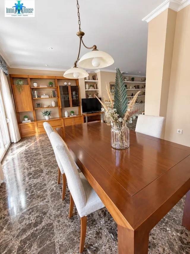 INMOHOUSE VENDE PAREADO — 11