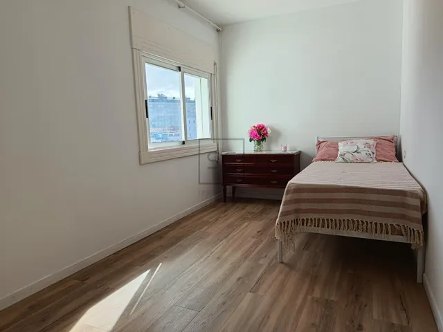 Piso con plaza de garaje en Santa Cecilia, Narón — 15