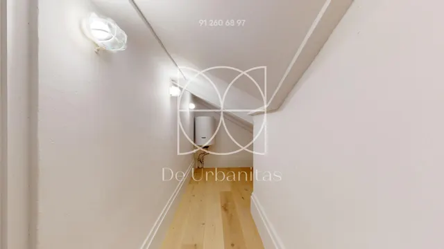 Piso 2 habitaciones 122m² en venta - Cortes — 28