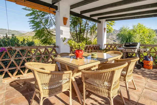 Encantadora villa con fantásticas zonas exteriores — 10