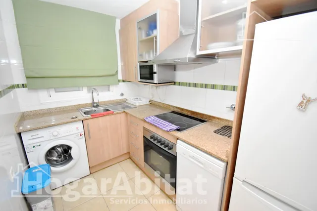 Acogedor en residencial con piscina, garaje y terraza, todo amueblado — 10