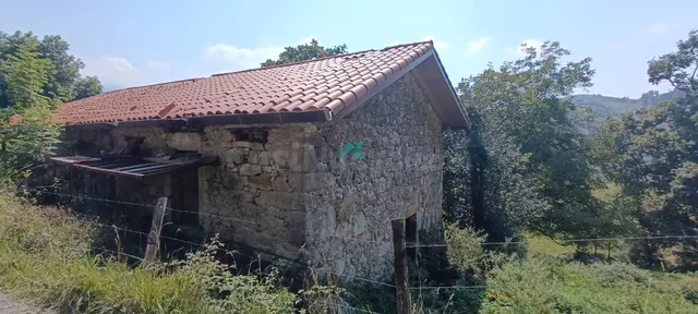 Se vende cabaña con terreno en Arredondo - foto 3