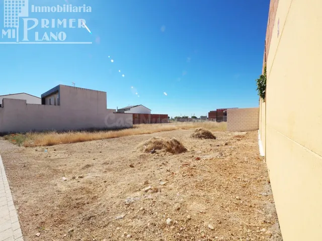 Solar en venta en Poligono 20, de 230 m2 de parcela y 12 met - foto 4