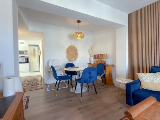 Maravilloso ático con increíble diseño, completamente exterior + terrazas con vistas panorámicas (280 mts del mar) — 9