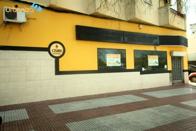 MAGNIFICO LOCAL EN SAN ROQUE-PARDALERAS — 2