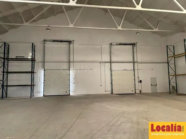 Nave industrial de 500 m2 en alquiler en Hoznayo - foto 2