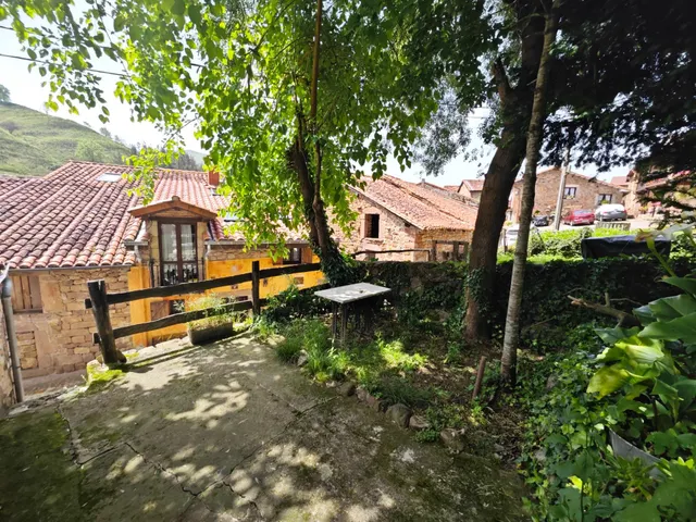 CASA DE PIEDRA EN CARMONA — 18