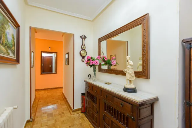 LUZ, CUATRO habitaciones ,TERRAZA Y TRASTERO EN UNA DE LAS MEJORES ZONAS DE OVIEDO — 47