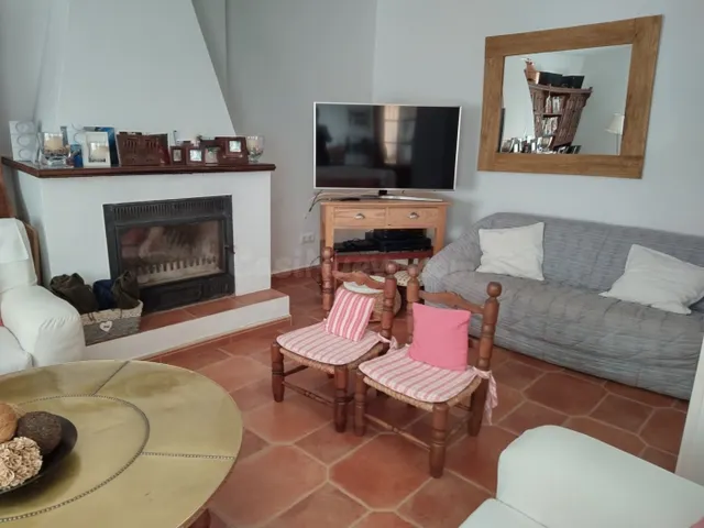 CASA EN FUENSANTA - foto 3
