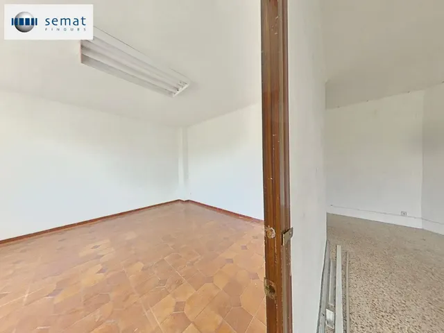 Compra o alquila este local comercial en la mejor zona de Cervera — 17