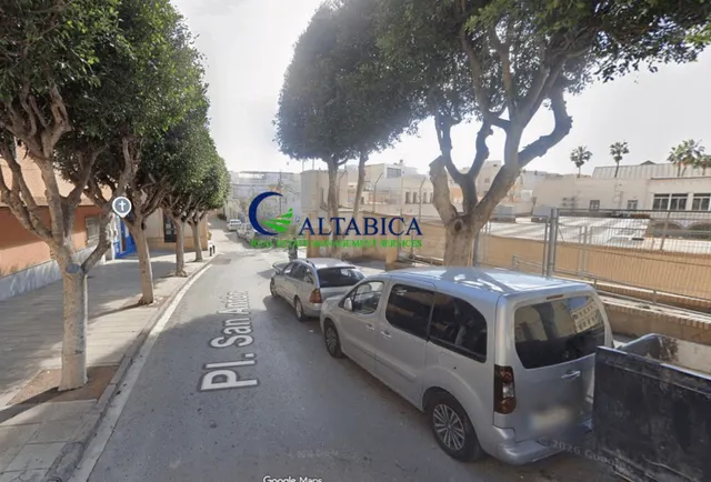 Casa-Chalet en Venta en Almería Almería — 2