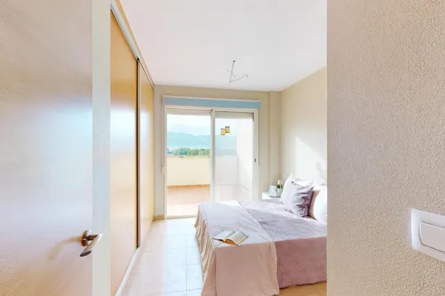 Un ático para estrenar. Una terraza para disfrutar. Una vida por comenzar. — 40
