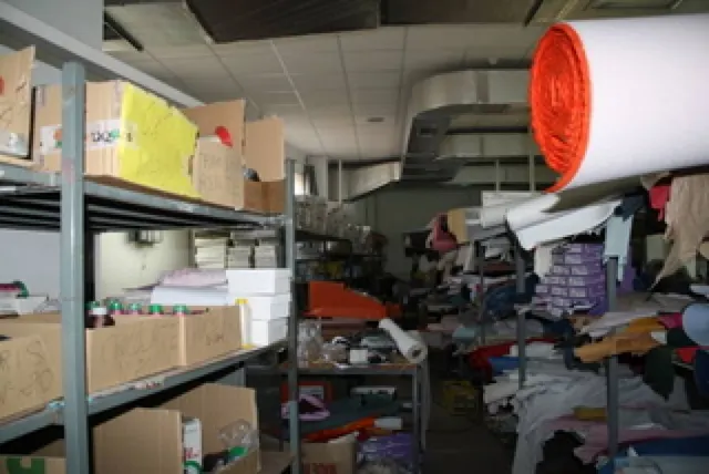 ¡¡¡ PRECIO REBAJADO !!! Local comercial en planta baja de 432 m2. — 5