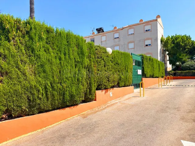 Bungalow de 2 dormitorios y 1 baño en los balcones (Torrevieja) — 33