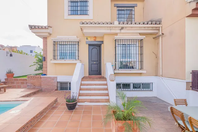 ¿BUSCAS TU NUEVO HOGAR Y TE GUSTA HUETOR VEGA PARA VIVIR? - foto 2