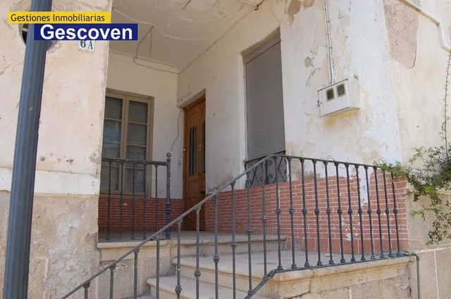 VENTA VIVIENDA PLANTA BAJA — 10