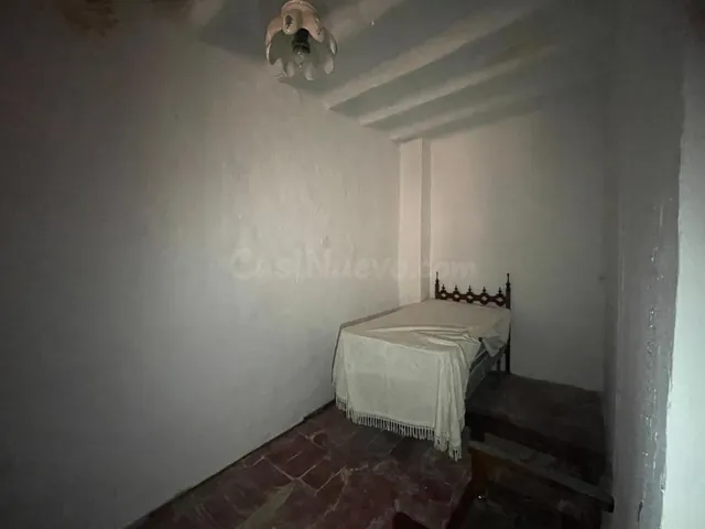 Vivienda con gran potencial de reforma en el centro de Benic - foto 4