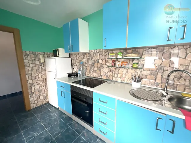 REFORMADO APARTAMENTO A 50 M DE LA PLAYA DE LA ISLA — 15