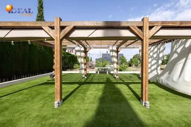 🏡 TERRENO URBANO CON PROYECTO PARA 4 CASAS ADOSADAS EN MONAC